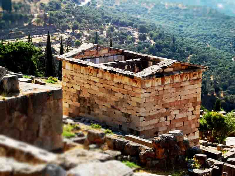 Ο Θησαυρός των Αθηναίων των Δελφων